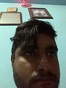 Snapshot of SweetFatBoy chatting on 11/11/25, 04:46 SweetFatBoy online show from 11/11/25, 04:46