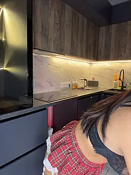 Melisa Ester online show from 10/22/25, 04:06