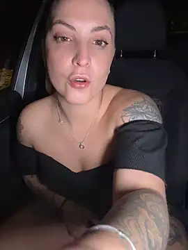 LiliMorganxxx online show from 10/21/25, 09:14