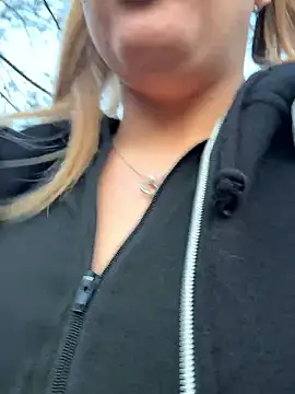 LiliMorganxxx online show from 02/06/26, 04:25