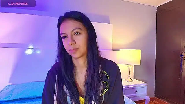 Snapshot of Tamaraakins chatting on 09/09/25, 12:47 Tamaraakins online show from 09/09/25, 12:47