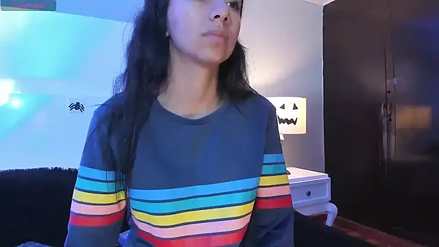 Tamaraakins online show from 10/30/25, 01:31