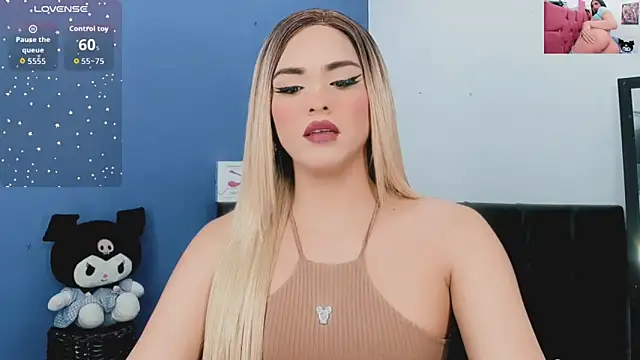 Snapshot of valentina_princess_ chatting on 10/18/25, 05:31 valentina princess online show from 10/18/25, 05:31