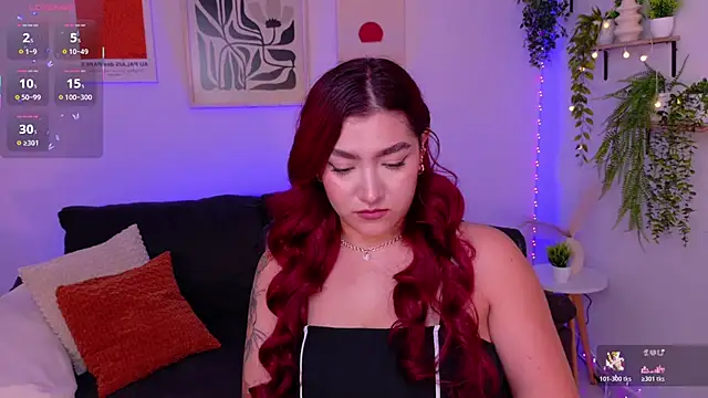 ViolettCastel online show from 04/12/26, 06:22