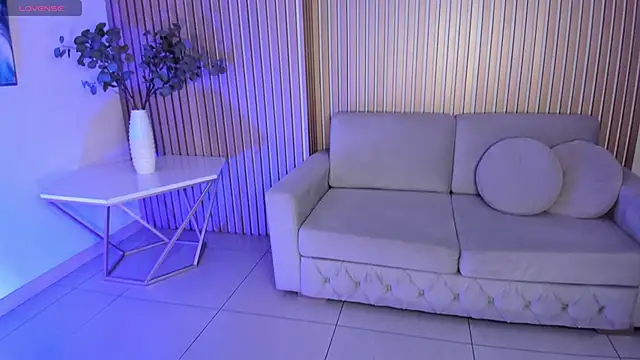 ViolettCastel online show from 02/26/26, 07:58