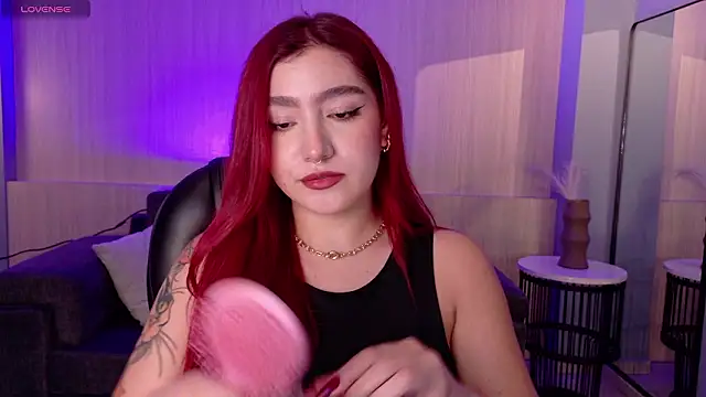 ViolettCastel online show from 02/13/26, 07:36