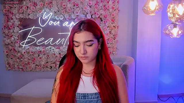 ViolettCastel online show from 10/26/25, 11:10