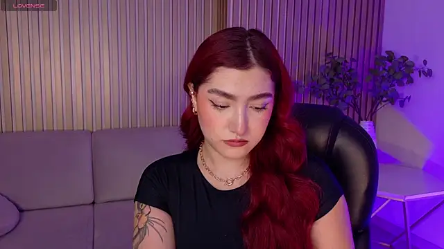 ViolettCastel online show from 02/27/26, 08:08