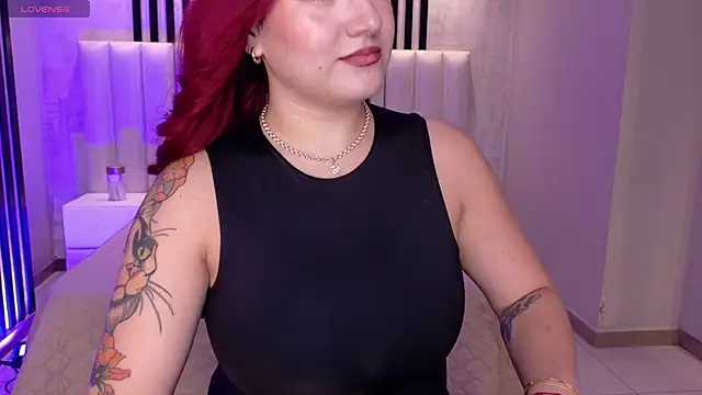 ViolettCastel online show from 03/16/26, 07:49