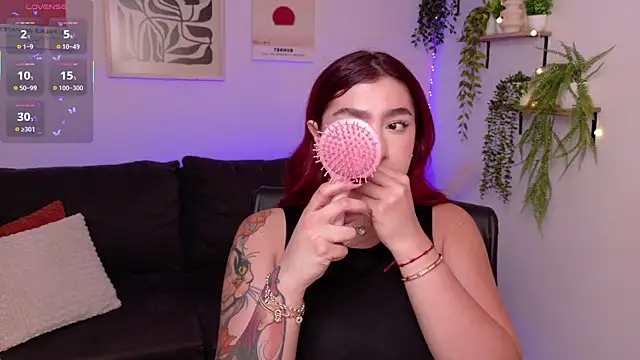 ViolettCastel online show from 04/04/26, 09:43