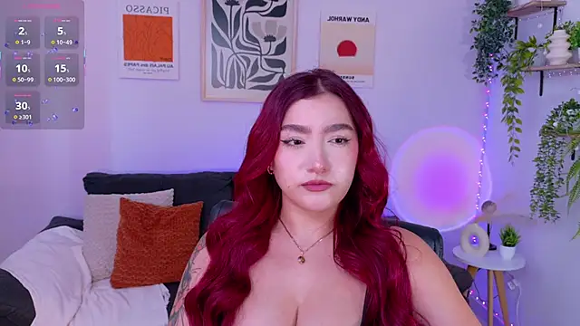 Snapshot of ViolettCastel chatting on 06/09/26, 07:04 ViolettCastel online show from 06/09/26, 07:04