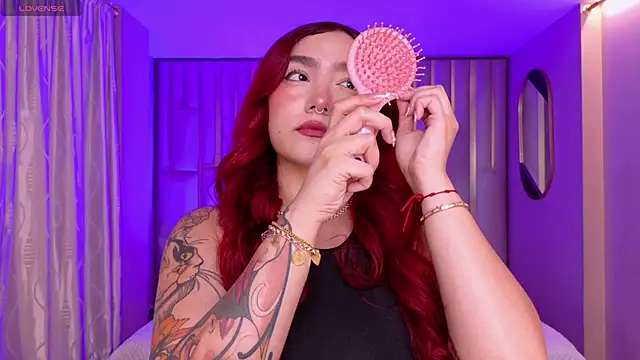 ViolettCastel online show from 03/26/26, 07:34