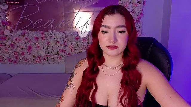 ViolettCastel online show from 01/16/26, 07:29