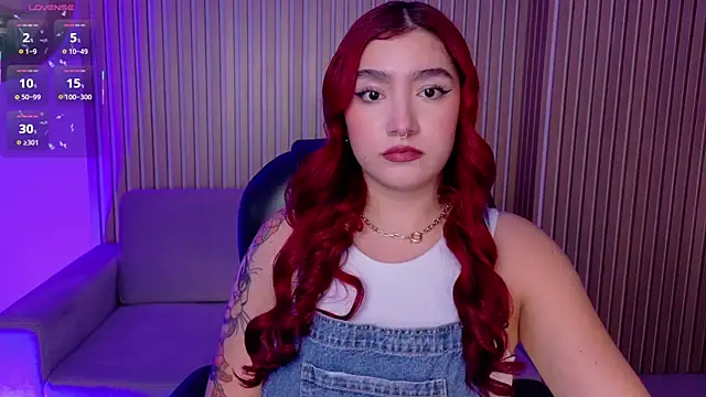 ViolettCastel online show from 01/12/26, 06:47