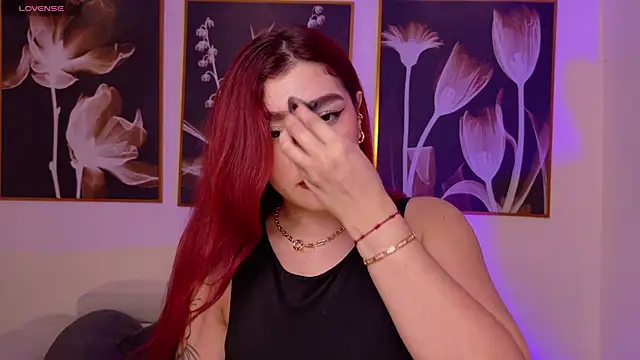 ViolettCastel online show from 03/03/26, 07:32