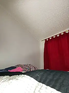 Snapshot of sweetsarabig22cm chatting on 02/19/26, 03:31 sweetsarabig22cm online show from 02/19/26, 03:31