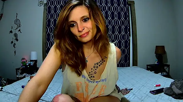 Snapshot of ZeelaXoXo chatting on 12/03/24, 05:48 ZeelaXoXo online show from 12/03/24, 05:48