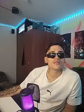 Rolblue online show from 07/17/26, 03:59