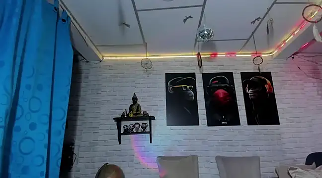 Kimmymadison- online show from 02/28/25, 09:33