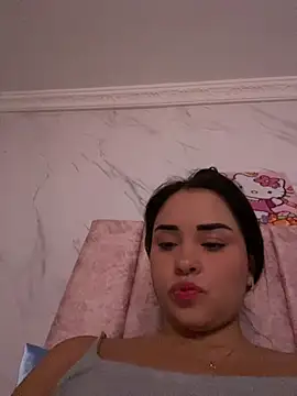 Kimmymadison- online show from 04/17/26, 08:00