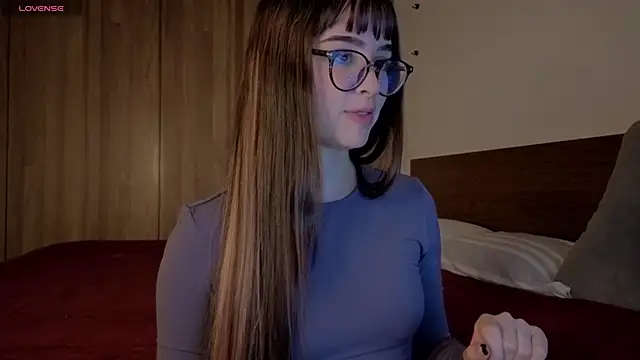 Roxxy mora online show from 06/04/26, 10:25