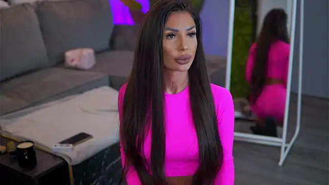 RaquelleVon online show from 01/08/26, 10:32