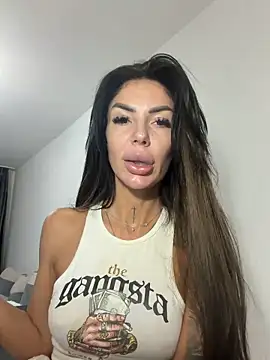 RaquelleVon online show from 03/30/26, 04:36