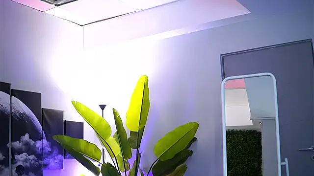 RaquelleVon online show from 10/05/25, 08:49