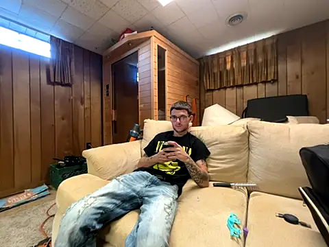 hungkubenski online show from 10/21/25, 08:19