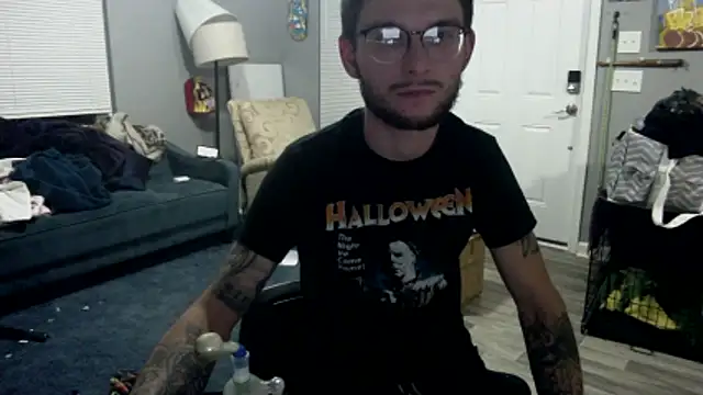 hungkubenski online show from 11/25/25, 04:35