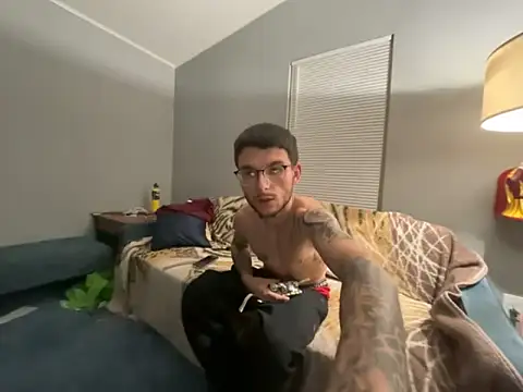 hungkubenski online show from 11/07/25, 08:19