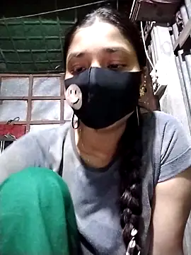 Snapshot of Aruyeshi- chatting on 10/08/25, 08:16 Aruyeshi- online show from 10/08/25, 08:16