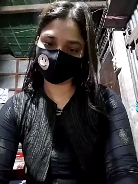 Snapshot of Aruyeshi- chatting on 09/28/25, 01:29 Aruyeshi- online show from 09/28/25, 01:29