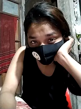 Snapshot of Aruyeshi- chatting on 09/22/25, 03:45 Aruyeshi- online show from 09/22/25, 03:45