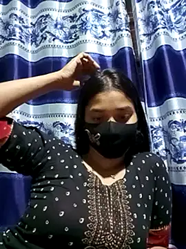 Snapshot of Aruyeshi- chatting on 03/19/25, 05:52 Aruyeshi- online show from 03/19/25, 05:52