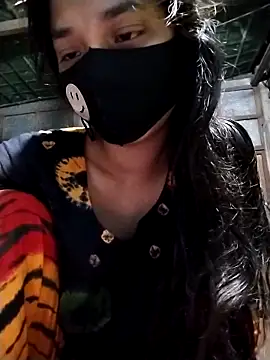 Snapshot of Aruyeshi- chatting on 09/13/25, 12:21 Aruyeshi- online show from 09/13/25, 12:21