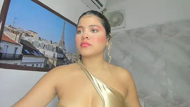 sofiacastillo01 online show from 05/29/26, 01:28