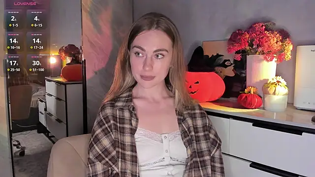 LoveGameSexx online show from 10/15/25, 05:54