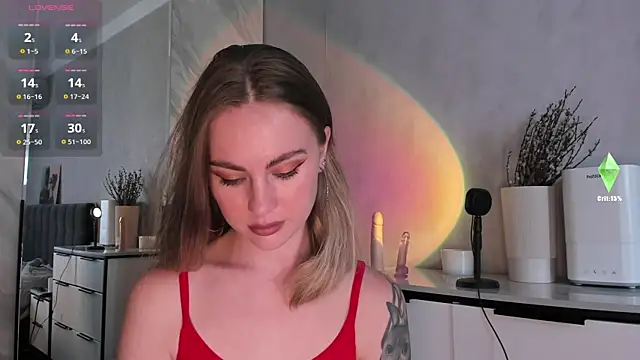 LoveGameSexx online show from 10/04/25, 09:44