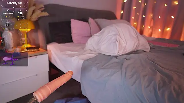 sweetcherryhot online show from 03/11/26, 07:30