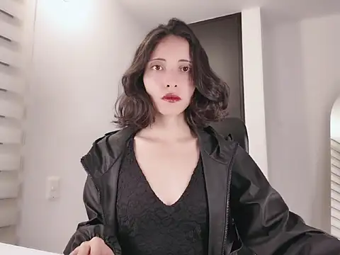 Edranah online show from 11/17/25, 10:36