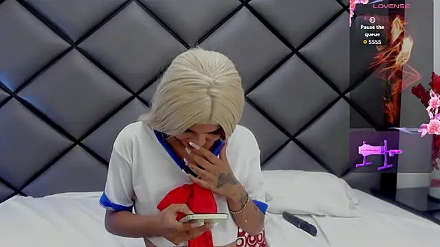 Alexa Blake   online show from 03/17/26, 09:34