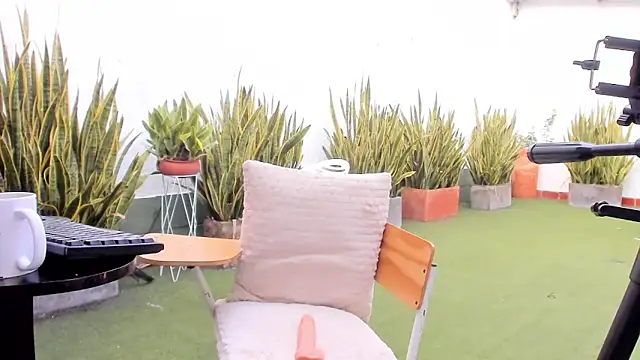 Alexa Blake   online show from 02/26/26, 10:21