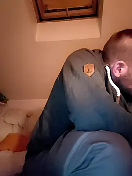 Bartzrl online show from 11/11/25, 01:33