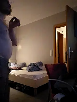 Bartzrl online show from 10/14/25, 09:04