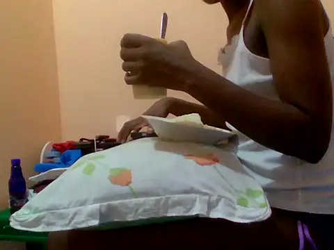 Sweetrata  online show from 04/01/26, 07:00