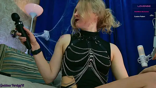 VerdgyMiller online show from 10/28/25, 06:56