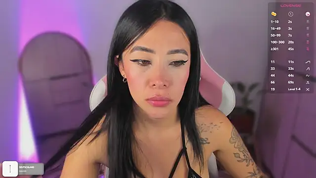 kim sojinn online show from 03/13/25, 09:05