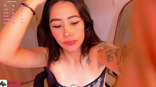 Snapshot of kim_sojinn chatting on 03/16/26, 08:11 kim sojinn online show from 03/16/26, 08:11