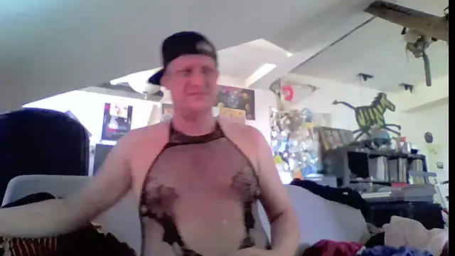 Bigthroaterboy online show from 05/25/26, 02:16